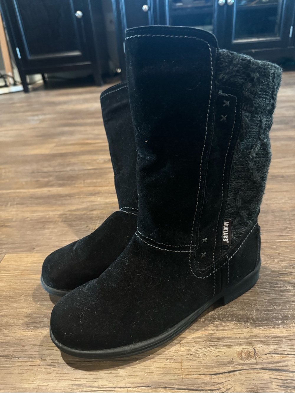 Muk Luks Casey Boots Black Faux Suede Sz 10